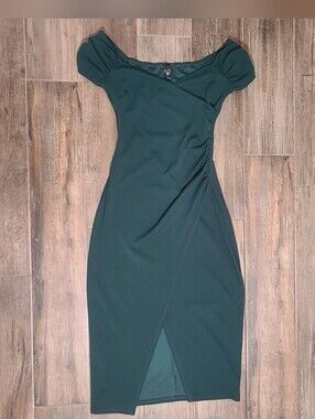 Windsor Dark Green Off-Shoulder Wrap Midi Dress